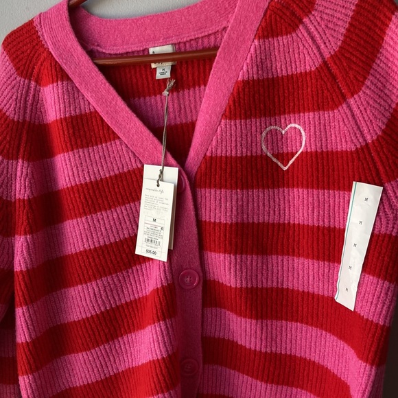 A new day pink heart striped cardigan - Picture 2 of 7